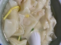 -新梅华·茶点餐厅(欧尚店)