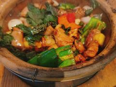 -天宝食坊·啫啫煲大排档(西华路店)