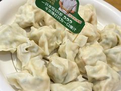 -王慧洁开口虾水饺·地道东北菜(银泰城店)