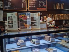 面包甜点陈列柜-及咖啡GatherCoffee(华申大厦店)