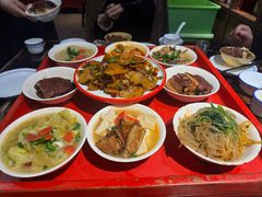 -蓝田九大碗民俗食府(蓝田店)