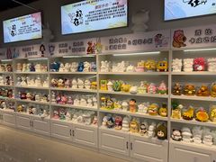 -郑在DIY·潮玩银饰绘画手作(中央大道旗舰店)