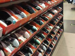 -上品折扣(回龙观店)