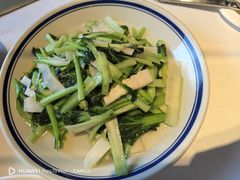 -八府香鸭·啫啫煲(华山路店)