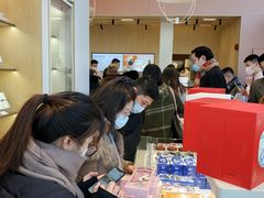 等位区-好利来(七宝领展广场店)
