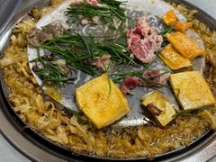 -牛牛牛酸菜煎肉店(望云寺路店)