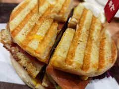 -Catch Bagel(芳草地店)