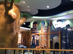 -MELAND CLUB亲子乐园•派对(虹桥万象城店)
