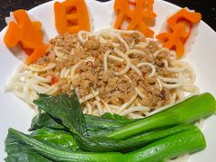 -K+全国连锁KTV(绿地缤纷天地店)