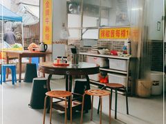 大堂-陈超记美食店