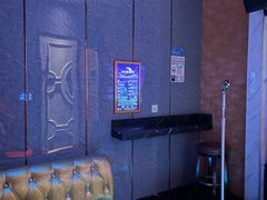 -皇马纯KTV·量贩·聚会(民治店)