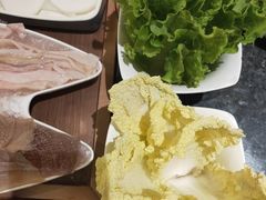 娃娃菜-井格重庆火锅(临平银泰城店)