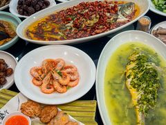 -好兄弟郭巨海鲜(天一阁店)