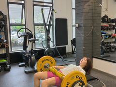 -汗水空间私教健身连锁(SM广场店)