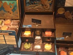 -星巴克臻选(南京金茂览秀城店)