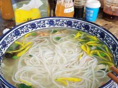 进士过桥米线-榴乡缘云南蒙自菊花过桥米线