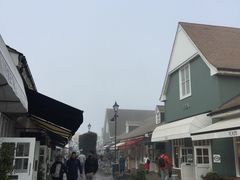 -伦敦比斯特购物村