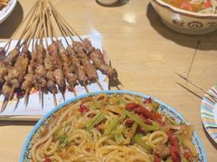 -巴依兄弟西域美食(机场店)