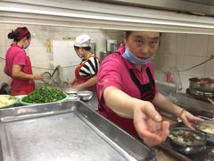 -花溪王记牛肉粉(四季花溪商场店)
