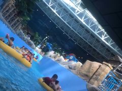 -青岛东方影都融创水世界