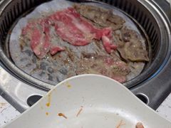 -佰烧海鲜烤肉火锅自助(泰华假日广场店)