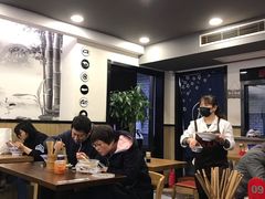 大堂-阿扁杭州面(苗圃店)