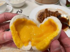 奶皇流沙包-御宝轩(益丰·外滩源店)