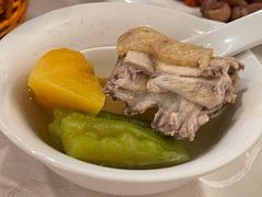 凤梨苦瓜鸡汤-光头匠