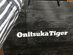 -Onitsuka Tiger(上海久光百货店)