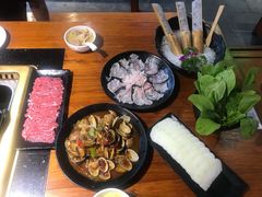 -捞围鲜·港式打边炉(海阳路店)