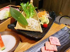 -湊湊火锅·茶憩(杭州湖滨银泰in77店)