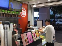 -CoCo都可(湖滨银泰店B区店)