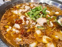 -巴特餐饮6加1音乐餐吧·新疆菜