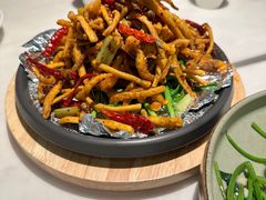 -蜀香格格•剁椒鱼头(龙西店)
