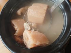 莲藕排骨汤-莲餐厅·湖北菜·潜江小龙虾店(愚园路店)