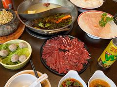 -居石捞·潮汕卤水火锅(南国明珠店)