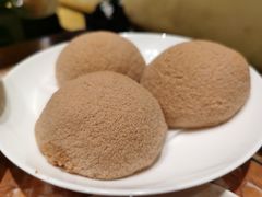 酥皮牛奶包-金玉满堂潮州酒楼(无限极荟购物广场店)