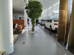 -北京京宝行宝马4S店(闵庄路店)