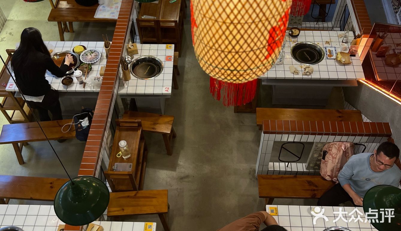 在深圳·居民楼下🦁体会了一把重庆人的松弛感！