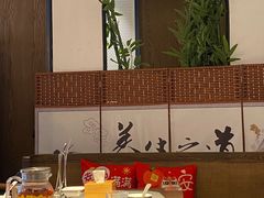 -尚尚仙·酸汤猪手·猪肚鸡火锅(华联万柳购物中心店)