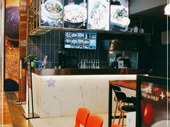 -POKEE VIA&Brunch·维娅(重庆来福士店)