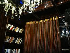 -GAGA主题量贩式KTV平价店(工大店)