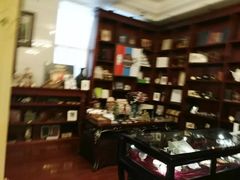 -果戈里书店
