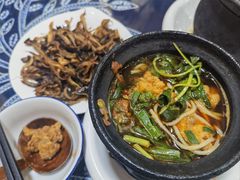 -云南李记罐罐米线饵丝小吃(汉中门金鹰店)