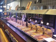 自助取餐区-盛江山自助料理(太原街万达店)
