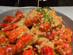 -巴厘龙虾·榜首油焖大虾(音乐学院·沿江酒馆店)