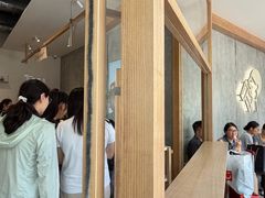 -喜茶(上海打浦桥日月光gelato lab+店)