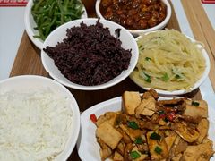 -乡村基·川味现炒大王(熙悦天街店)