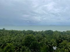 -三亚湾海居铂尔曼度假酒店