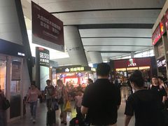 -周黑鸭(北京南站七店)